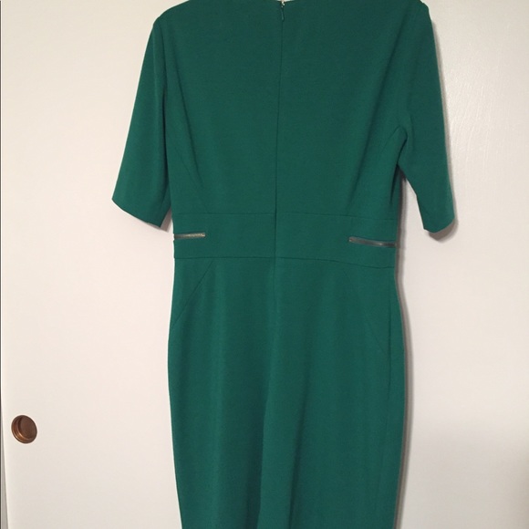 Alex Marie Green Dress with Zipper Detail - Picture 3 of 3